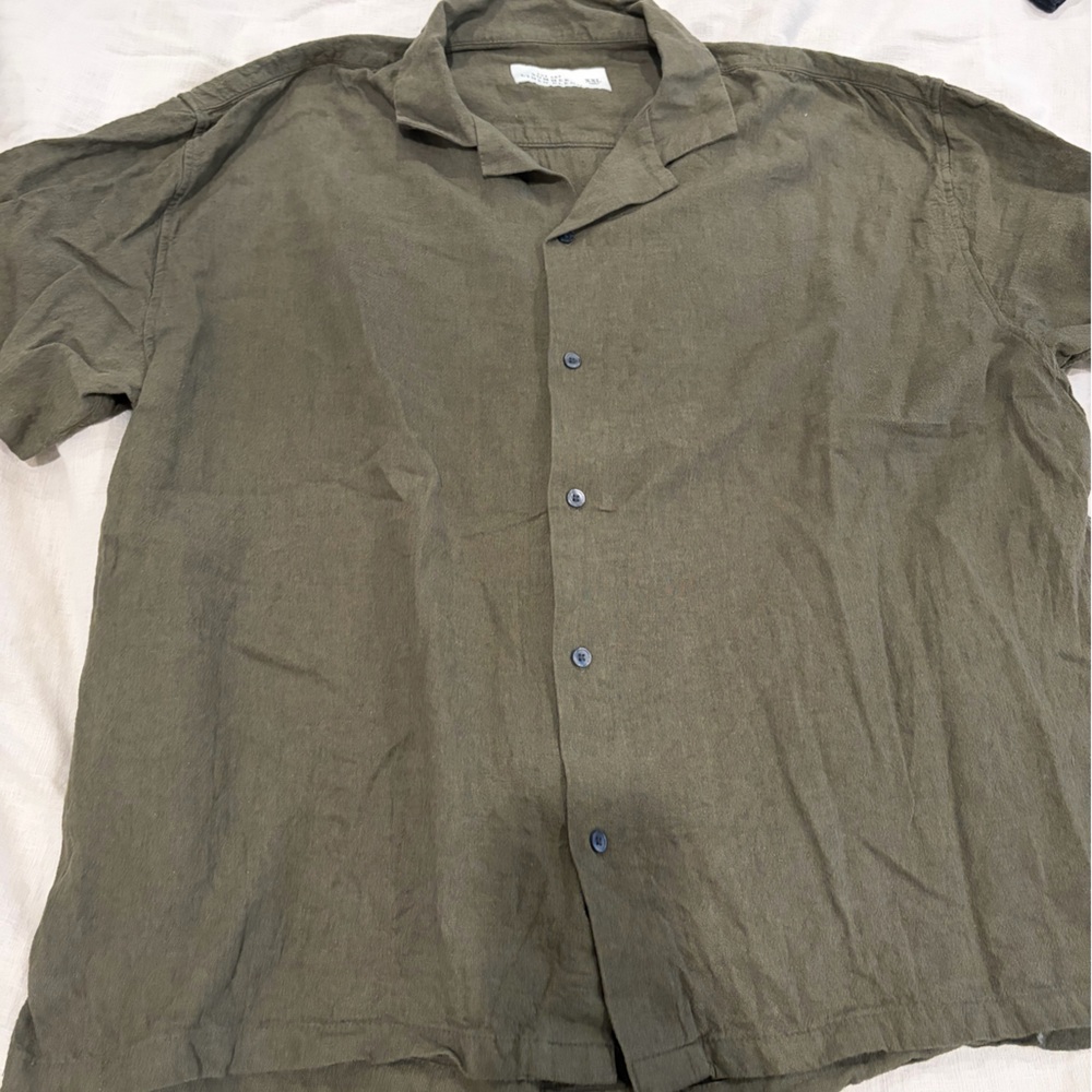 Abercrombie & Fitch Khaki Men's Casual Button Down Shirt